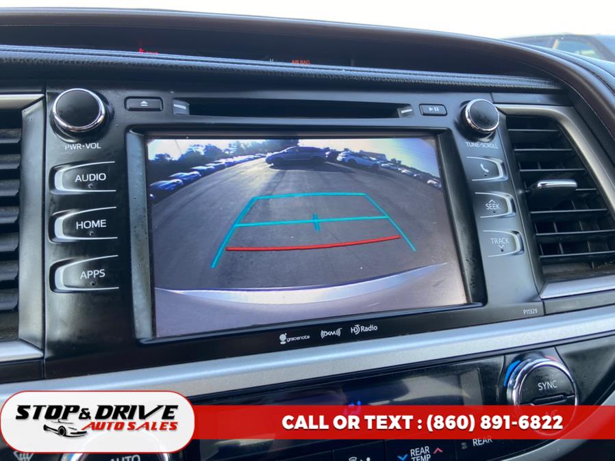 2017 Toyota Highlander LE V6 FWD (Natl), available for sale in East Windsor, Connecticut | Stop & Drive Auto Sales. East Windsor, Connecticut 2017 Toyota Highlander LE V6 FWD (Natl), available for sale in East Windsor, Connecticut | Stop & Drive Auto Sales. East Windsor, Connecticut