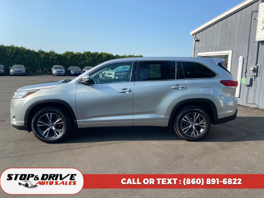 2017 Toyota Highlander LE V6 FWD (Natl), available for sale in East Windsor, Connecticut | Stop & Drive Auto Sales. East Windsor, Connecticut 2017 Toyota Highlander LE V6 FWD (Natl), available for sale in East Windsor, Connecticut | Stop & Drive Auto Sales. East Windsor, Connecticut
