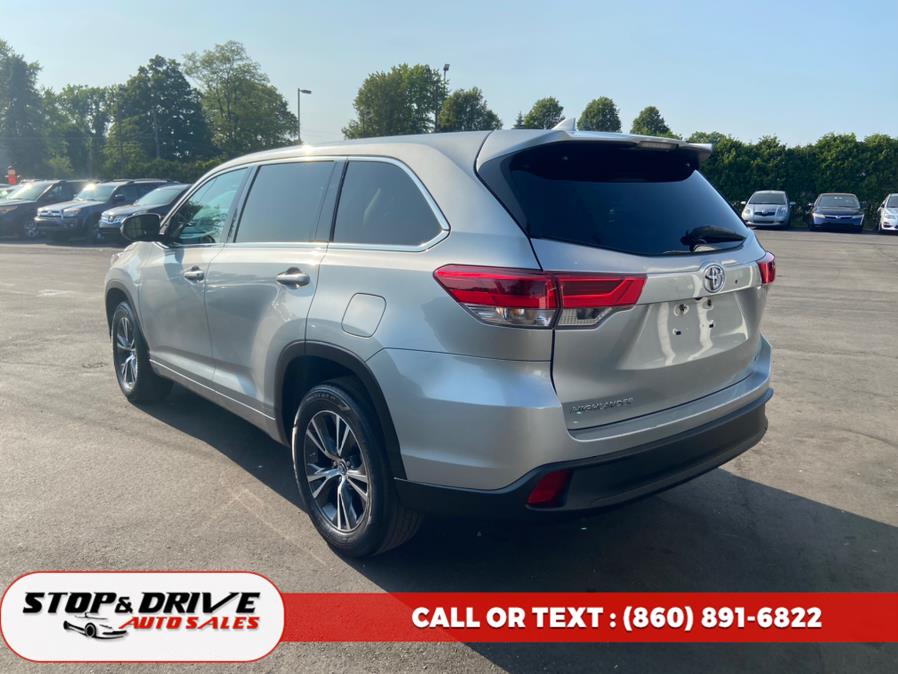 2017 Toyota Highlander LE V6 FWD (Natl), available for sale in East Windsor, Connecticut | Stop & Drive Auto Sales. East Windsor, Connecticut 2017 Toyota Highlander LE V6 FWD (Natl), available for sale in East Windsor, Connecticut | Stop & Drive Auto Sales. East Windsor, Connecticut