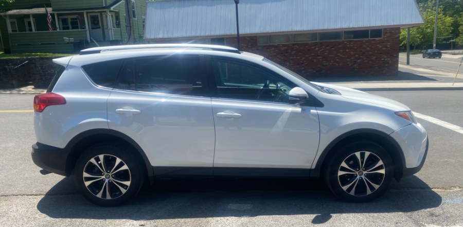 2015 Toyota RAV4 AWD 4dr Limited (Natl), available for sale in Hamden, Connecticut | Adonai Auto Sales LLC. Hamden, Connecticut 2015 Toyota RAV4 AWD 4dr Limited (Natl), available for sale in Hamden, Connecticut | Adonai Auto Sales LLC. Hamden, Connecticut