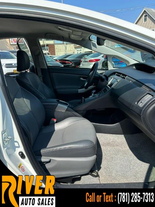 2015 Toyota Prius Plug-In 5dr HB Advanced (Natl), available for sale in Malden, Massachusetts | River Auto Sales. Malden, Massachusetts 2015 Toyota Prius Plug-In 5dr HB Advanced (Natl), available for sale in Malden, Massachusetts | River Auto Sales. Malden, Massachusetts