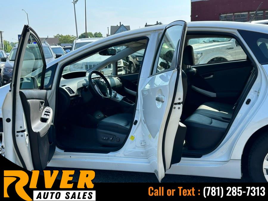 2015 Toyota Prius Plug-In 5dr HB Advanced (Natl), available for sale in Malden, Massachusetts | River Auto Sales. Malden, Massachusetts 2015 Toyota Prius Plug-In 5dr HB Advanced (Natl), available for sale in Malden, Massachusetts | River Auto Sales. Malden, Massachusetts