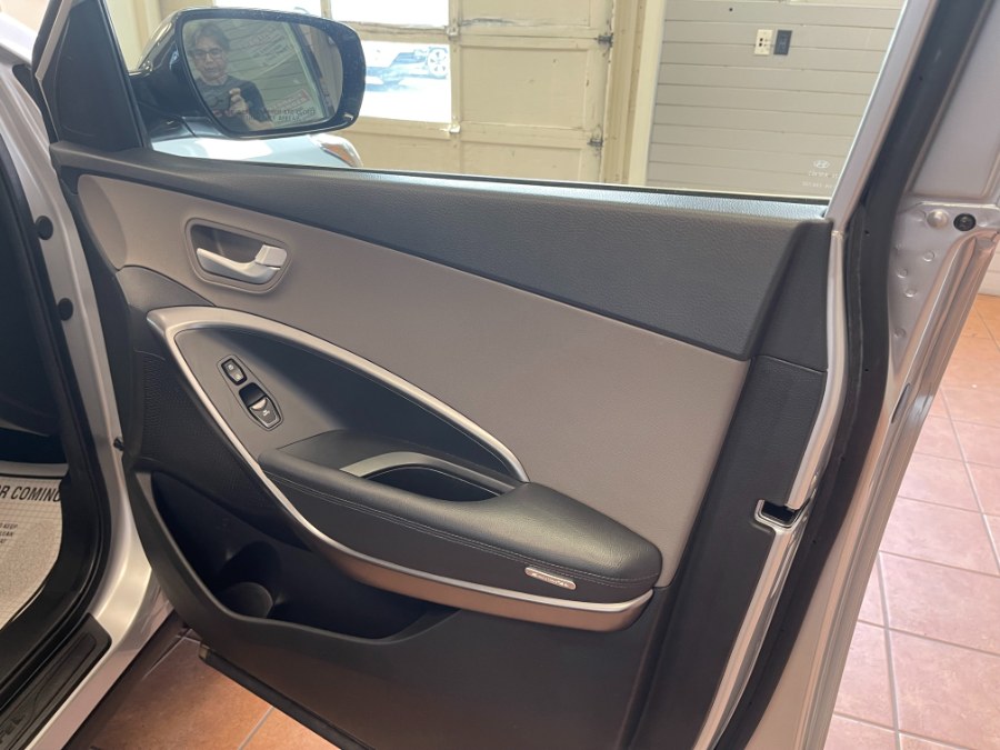 2017 Hyundai Santa Fe Sport 2.4L Auto AWD, available for sale in Suffern, New York | Rockland Motor Sport. Suffern, New York 2017 Hyundai Santa Fe Sport 2.4L Auto AWD, available for sale in Suffern, New York | Rockland Motor Sport. Suffern, New York