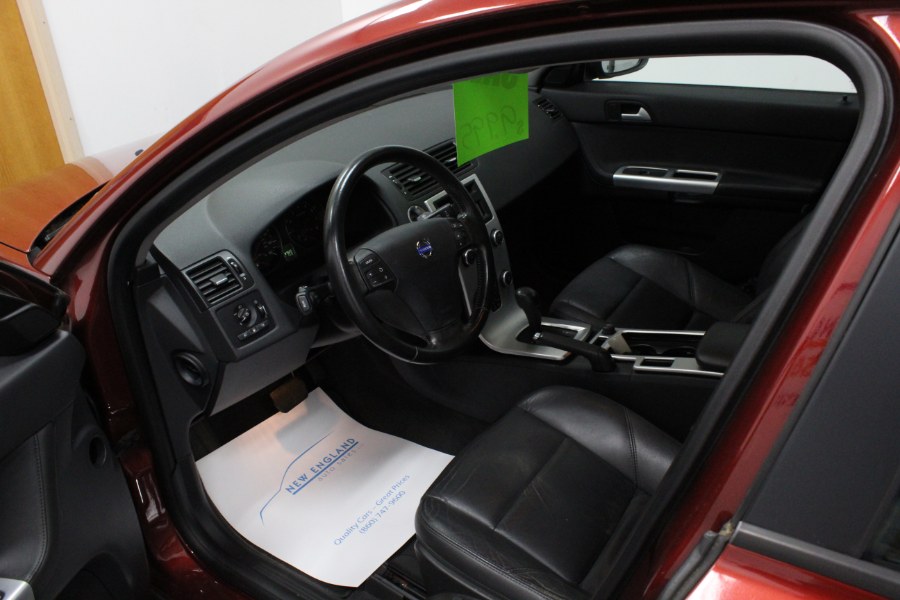 2011 Volvo S40 4dr Sdn, available for sale in Plainville, Connecticut | New England Auto Sales LLC. Plainville, Connecticut 2011 Volvo S40 4dr Sdn, available for sale in Plainville, Connecticut | New England Auto Sales LLC. Plainville, Connecticut