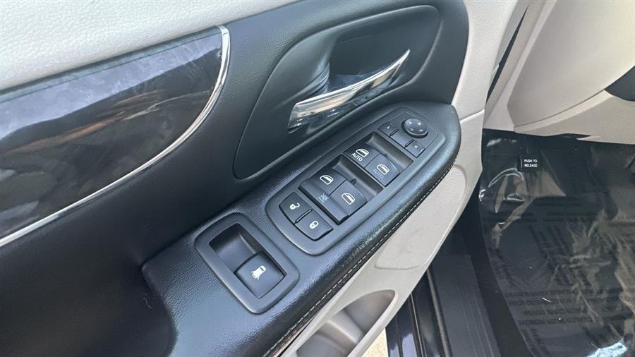 2011 Chrysler Town & Country Touring-L, available for sale in Elida, Ohio | Josh's All Under Ten LLC. Elida, Ohio 2011 Chrysler Town & Country Touring-L, available for sale in Elida, Ohio | Josh's All Under Ten LLC. Elida, Ohio
