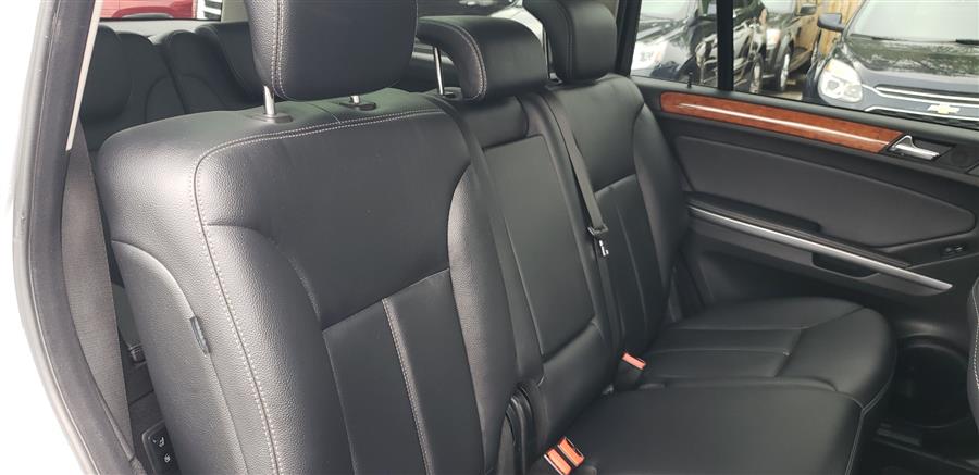 2008 Mercedes-Benz GL-Class 4MATIC 4dr 4.6L, available for sale in Little Ferry, New Jersey | Victoria Preowned Autos Inc. Little Ferry, New Jersey 2008 Mercedes-Benz GL-Class 4MATIC 4dr 4.6L, available for sale in Little Ferry, New Jersey | Victoria Preowned Autos Inc. Little Ferry, New Jersey