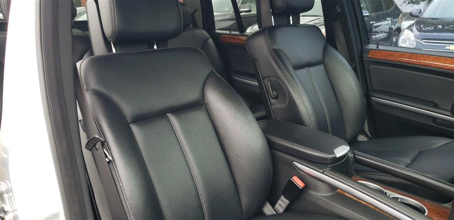 2008 Mercedes-Benz GL-Class 4MATIC 4dr 4.6L, available for sale in Little Ferry, New Jersey | Victoria Preowned Autos Inc. Little Ferry, New Jersey 2008 Mercedes-Benz GL-Class 4MATIC 4dr 4.6L, available for sale in Little Ferry, New Jersey | Victoria Preowned Autos Inc. Little Ferry, New Jersey