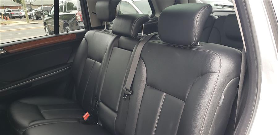 2008 Mercedes-Benz GL-Class 4MATIC 4dr 4.6L, available for sale in Little Ferry, New Jersey | Victoria Preowned Autos Inc. Little Ferry, New Jersey 2008 Mercedes-Benz GL-Class 4MATIC 4dr 4.6L, available for sale in Little Ferry, New Jersey | Victoria Preowned Autos Inc. Little Ferry, New Jersey