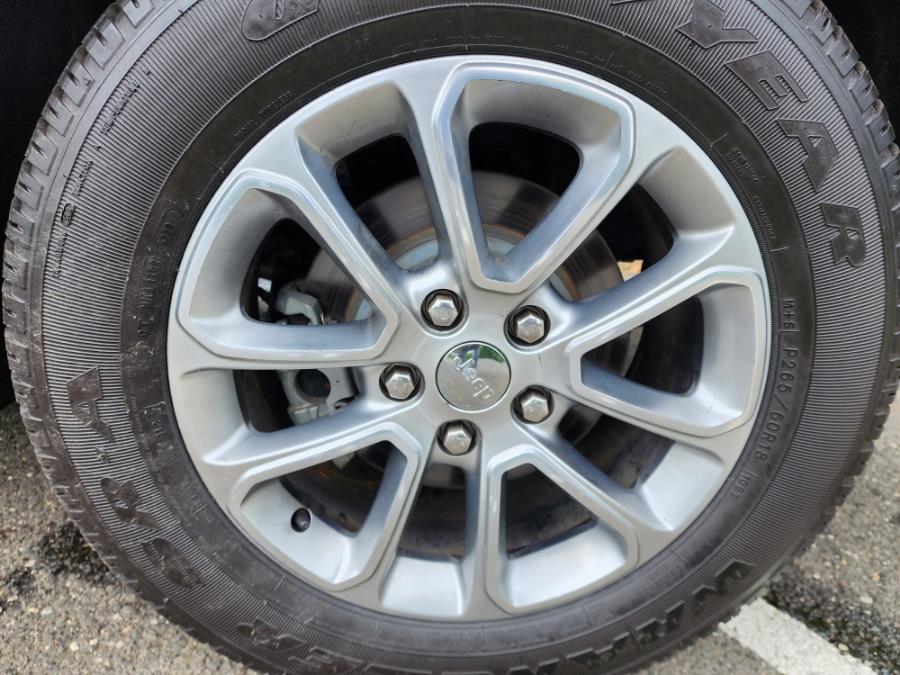 2014 Jeep Grand Cherokee RWD 4dr Limited, available for sale in Springfield, Massachusetts | Fast Lane Auto Sales & Service, Inc. . Springfield, Massachusetts 2014 Jeep Grand Cherokee RWD 4dr Limited, available for sale in Springfield, Massachusetts | Fast Lane Auto Sales & Service, Inc. . Springfield, Massachusetts
