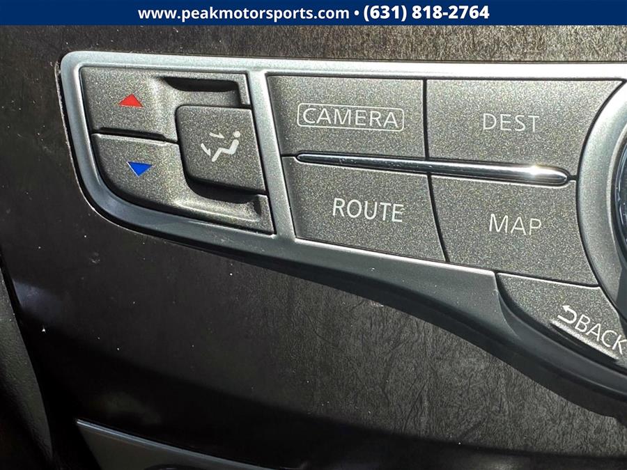 2013 INFINITI JX35 AWD 4dr, available for sale in Bayshore, New York | Peak Automotive Inc.. Bayshore, New York 2013 INFINITI JX35 AWD 4dr, available for sale in Bayshore, New York | Peak Automotive Inc.. Bayshore, New York