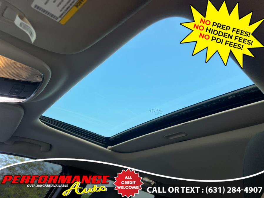 2012 Jeep Grand Cherokee 4WD 4dr Laredo, available for sale in Bohemia, New York | Performance Auto Inc. Bohemia, New York 2012 Jeep Grand Cherokee 4WD 4dr Laredo, available for sale in Bohemia, New York | Performance Auto Inc. Bohemia, New York