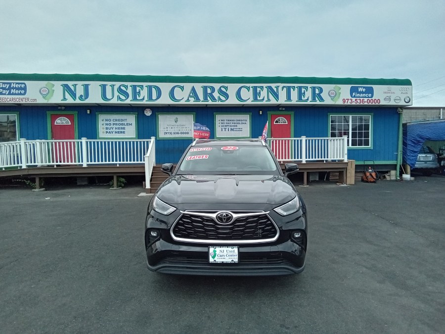 2022 Toyota Highlander XLE FWD (Natl), available for sale in Irvington, New Jersey | NJ Used Cars Center. Irvington, New Jersey 2022 Toyota Highlander XLE FWD (Natl), available for sale in Irvington, New Jersey | NJ Used Cars Center. Irvington, New Jersey