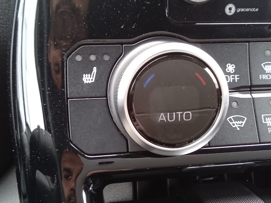 2022 Toyota Highlander XLE FWD (Natl), available for sale in Irvington, New Jersey | NJ Used Cars Center. Irvington, New Jersey 2022 Toyota Highlander XLE FWD (Natl), available for sale in Irvington, New Jersey | NJ Used Cars Center. Irvington, New Jersey