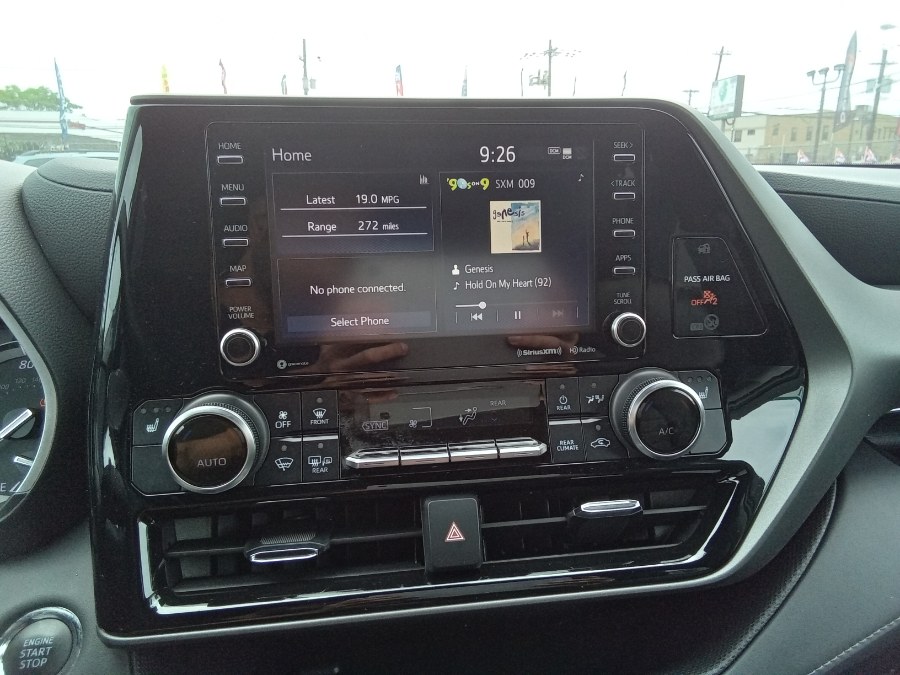 2022 Toyota Highlander XLE FWD (Natl), available for sale in Irvington, New Jersey | NJ Used Cars Center. Irvington, New Jersey 2022 Toyota Highlander XLE FWD (Natl), available for sale in Irvington, New Jersey | NJ Used Cars Center. Irvington, New Jersey