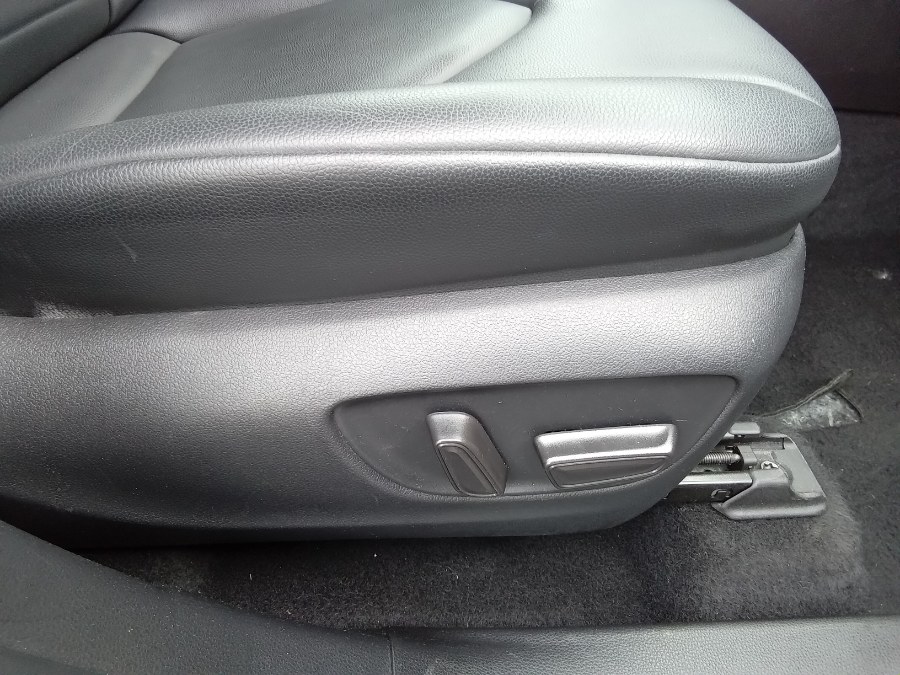 2022 Toyota Highlander XLE FWD (Natl), available for sale in Irvington, New Jersey | NJ Used Cars Center. Irvington, New Jersey 2022 Toyota Highlander XLE FWD (Natl), available for sale in Irvington, New Jersey | NJ Used Cars Center. Irvington, New Jersey