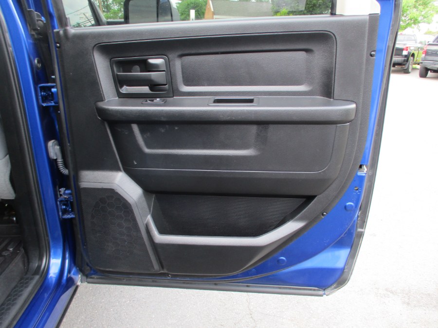 2015 Ram 2500 4WD Crew Cab 149" Tradesman, available for sale in Suffield, Connecticut | Suffield Auto LLC. Suffield, Connecticut 2015 Ram 2500 4WD Crew Cab 149" Tradesman, available for sale in Suffield, Connecticut | Suffield Auto LLC. Suffield, Connecticut