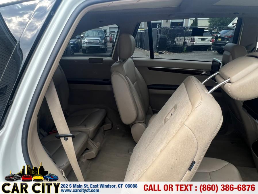 2011 Mercedes-Benz R-Class 4MATIC 4dr R350, available for sale in East Windsor, Connecticut | Car City LLC. East Windsor, Connecticut 2011 Mercedes-Benz R-Class 4MATIC 4dr R350, available for sale in East Windsor, Connecticut | Car City LLC. East Windsor, Connecticut