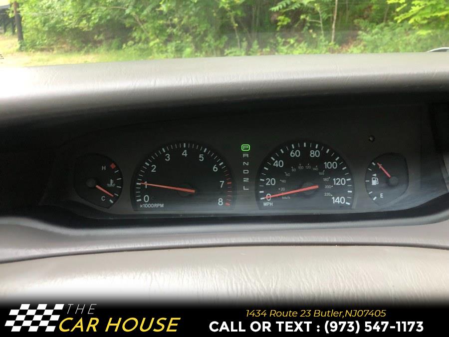 2004 Toyota Avalon 4dr Sdn XL w/Bench Seat (Natl), available for sale in Butler, New Jersey | The Car House. Butler, New Jersey 2004 Toyota Avalon 4dr Sdn XL w/Bench Seat (Natl), available for sale in Butler, New Jersey | The Car House. Butler, New Jersey