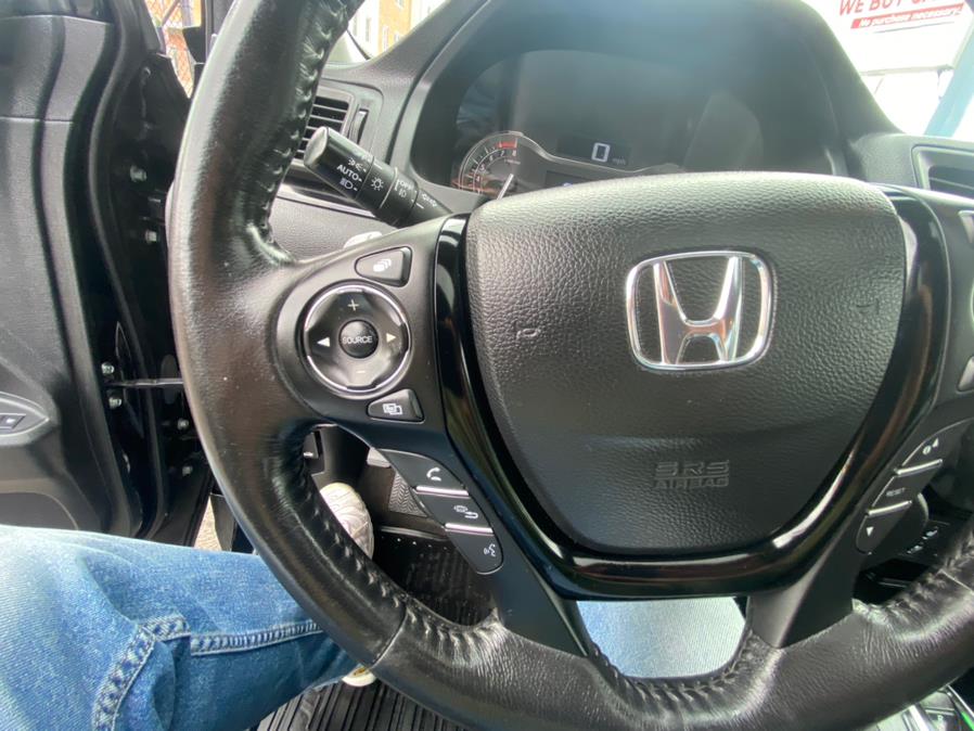 2016 Honda Pilot AWD 4dr Elite w/RES & Navi, available for sale in Hartford, Connecticut | VEB Auto Sales. Hartford, Connecticut 2016 Honda Pilot AWD 4dr Elite w/RES & Navi, available for sale in Hartford, Connecticut | VEB Auto Sales. Hartford, Connecticut