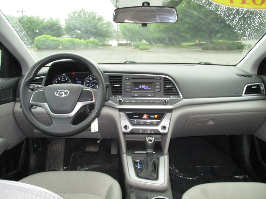 2017 Hyundai Elantra SE 2.0L Automatic (Alabama Plant), available for sale in New Britain, Connecticut | Universal Motors LLC. New Britain, Connecticut 2017 Hyundai Elantra SE 2.0L Automatic (Alabama Plant), available for sale in New Britain, Connecticut | Universal Motors LLC. New Britain, Connecticut