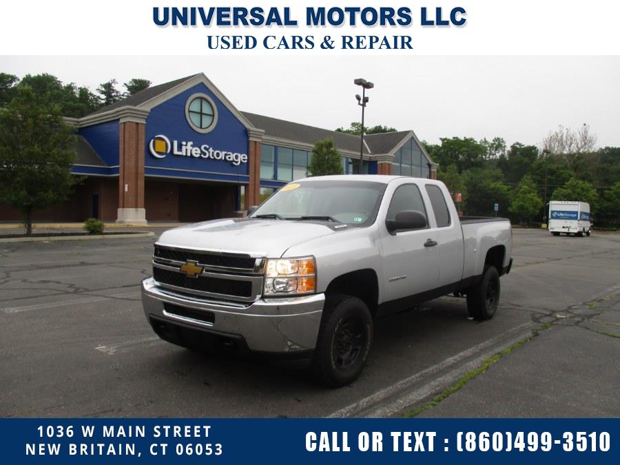 2013 Chevrolet Silverado 2500HD 4WD Ext Cab 144.2", available for sale in New Britain, Connecticut | Universal Motors LLC. New Britain, Connecticut