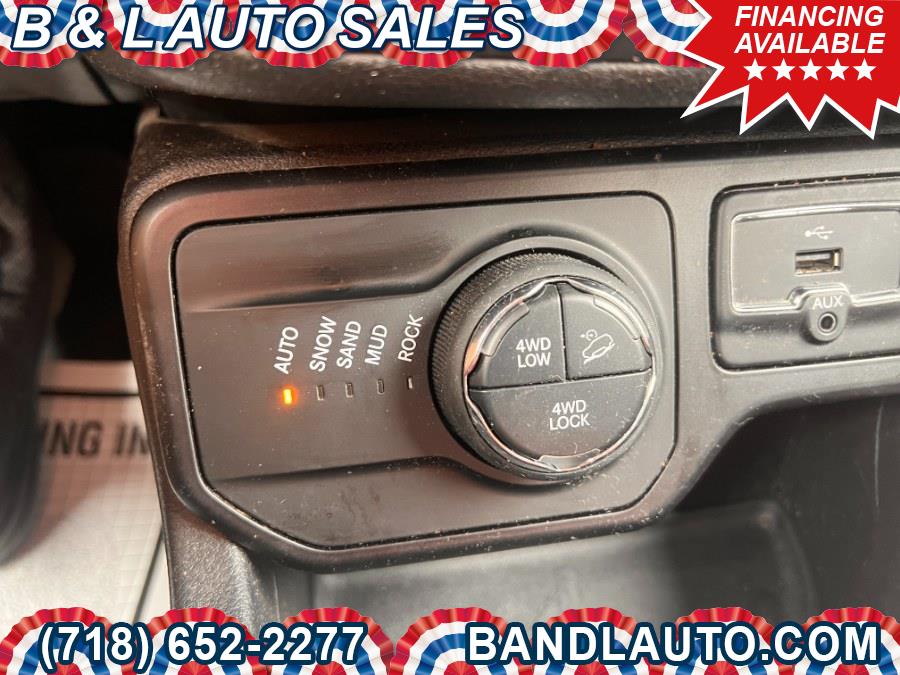 2018 Jeep Renegade Trailhawk 4x4, available for sale in Bronx, New York | B & L Auto Sales LLC. Bronx, New York 2018 Jeep Renegade Trailhawk 4x4, available for sale in Bronx, New York | B & L Auto Sales LLC. Bronx, New York