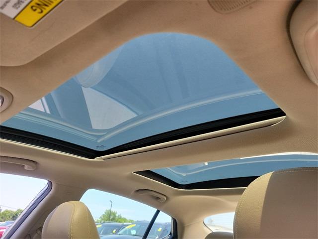 2013 Kia Optima Hybrid EX, available for sale in Stratford, Connecticut | Wiz Leasing Inc. Stratford, Connecticut 2013 Kia Optima Hybrid EX, available for sale in Stratford, Connecticut | Wiz Leasing Inc. Stratford, Connecticut