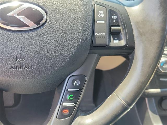 2013 Kia Optima Hybrid EX, available for sale in Stratford, Connecticut | Wiz Leasing Inc. Stratford, Connecticut 2013 Kia Optima Hybrid EX, available for sale in Stratford, Connecticut | Wiz Leasing Inc. Stratford, Connecticut