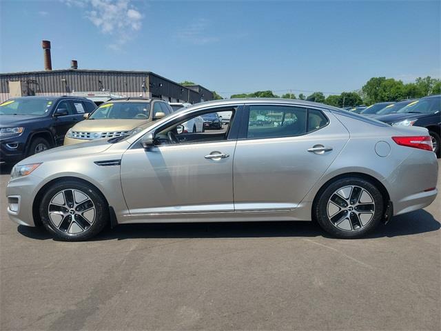 2013 Kia Optima Hybrid EX, available for sale in Stratford, Connecticut | Wiz Leasing Inc. Stratford, Connecticut 2013 Kia Optima Hybrid EX, available for sale in Stratford, Connecticut | Wiz Leasing Inc. Stratford, Connecticut