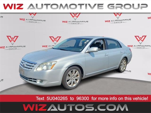2005 Toyota Avalon XLS, available for sale in Stratford, Connecticut | Wiz Leasing Inc. Stratford, Connecticut