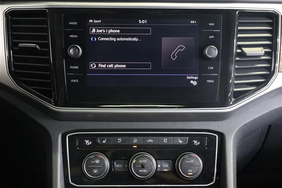 2018 Volkswagen Atlas SEL PREMIUM, available for sale in Paterson, New Jersey | Fast Track Motors. Paterson, New Jersey 2018 Volkswagen Atlas SEL PREMIUM, available for sale in Paterson, New Jersey | Fast Track Motors. Paterson, New Jersey