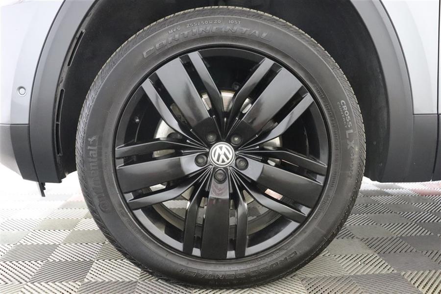 2018 Volkswagen Atlas SEL PREMIUM, available for sale in Paterson, New Jersey | Fast Track Motors. Paterson, New Jersey 2018 Volkswagen Atlas SEL PREMIUM, available for sale in Paterson, New Jersey | Fast Track Motors. Paterson, New Jersey