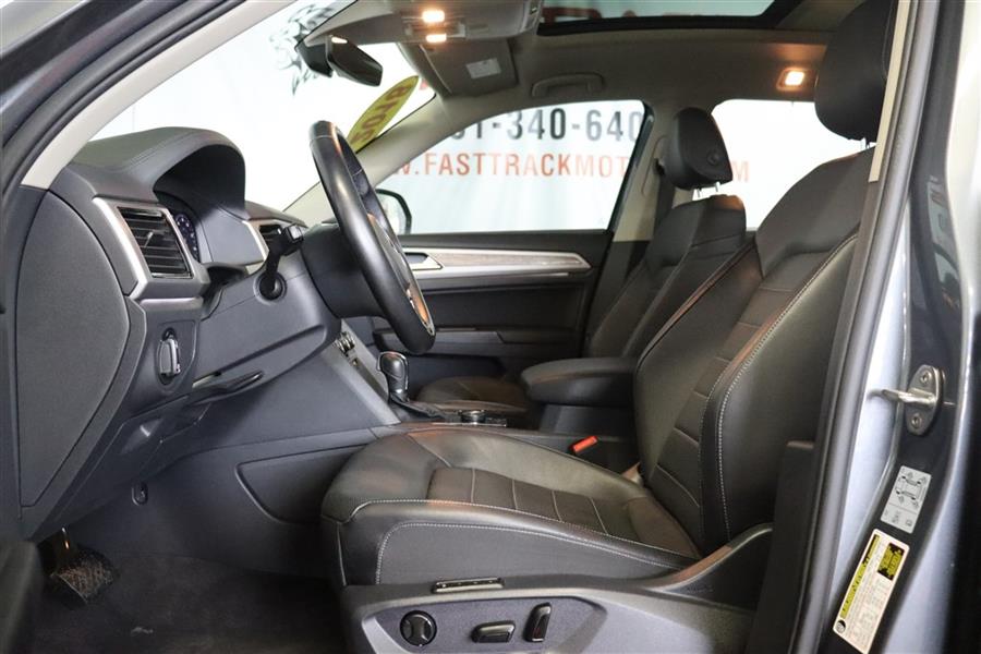2018 Volkswagen Atlas SEL PREMIUM, available for sale in Paterson, New Jersey | Fast Track Motors. Paterson, New Jersey 2018 Volkswagen Atlas SEL PREMIUM, available for sale in Paterson, New Jersey | Fast Track Motors. Paterson, New Jersey