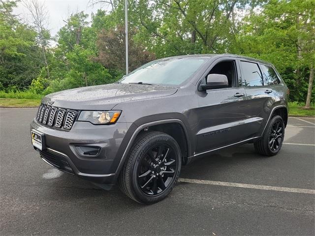Used 2020 Jeep Grand Cherokee in Avon, Connecticut | Sullivan Automotive Group. Avon, Connecticut