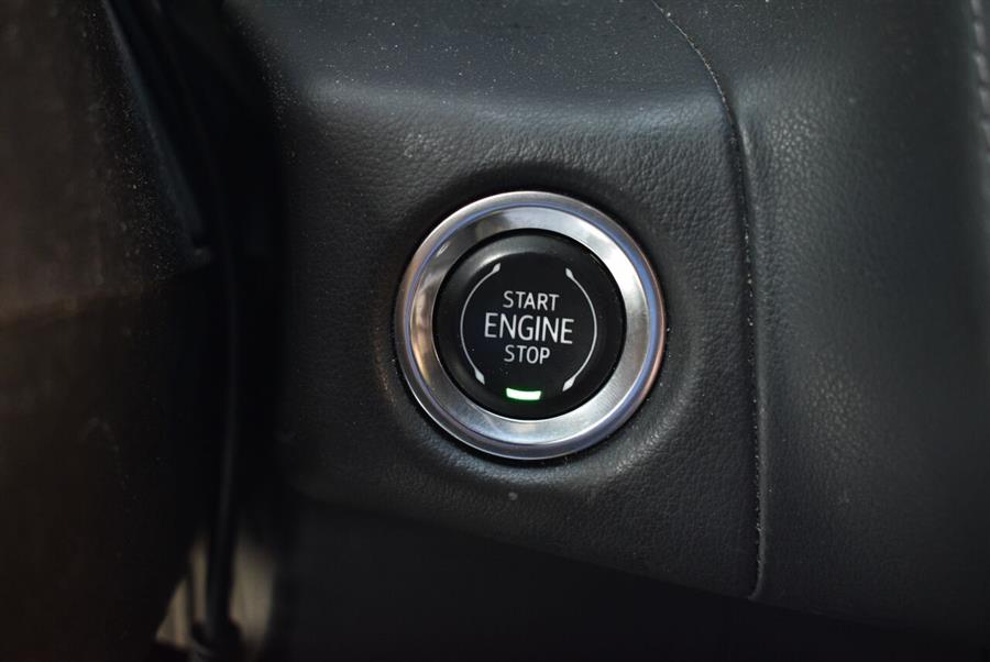 2021 Chevrolet Suburban LT 4x4 4dr SUV, available for sale in Great Neck, New York | Camy Cars. Great Neck, New York 2021 Chevrolet Suburban LT 4x4 4dr SUV, available for sale in Great Neck, New York | Camy Cars. Great Neck, New York