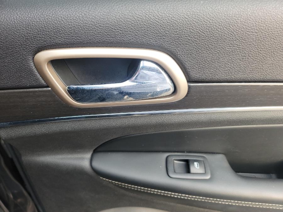 2015 Jeep Grand Cherokee 4WD 4dr Limited, available for sale in Philadelphia, Pennsylvania | Eugen's Auto Sales & Repairs. Philadelphia, Pennsylvania 2015 Jeep Grand Cherokee 4WD 4dr Limited, available for sale in Philadelphia, Pennsylvania | Eugen's Auto Sales & Repairs. Philadelphia, Pennsylvania
