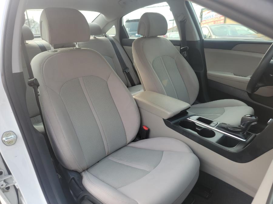 2015 Hyundai Sonata 4dr Sdn 2.4L SE PZEV, available for sale in Philadelphia, Pennsylvania | Eugen's Auto Sales & Repairs. Philadelphia, Pennsylvania 2015 Hyundai Sonata 4dr Sdn 2.4L SE PZEV, available for sale in Philadelphia, Pennsylvania | Eugen's Auto Sales & Repairs. Philadelphia, Pennsylvania