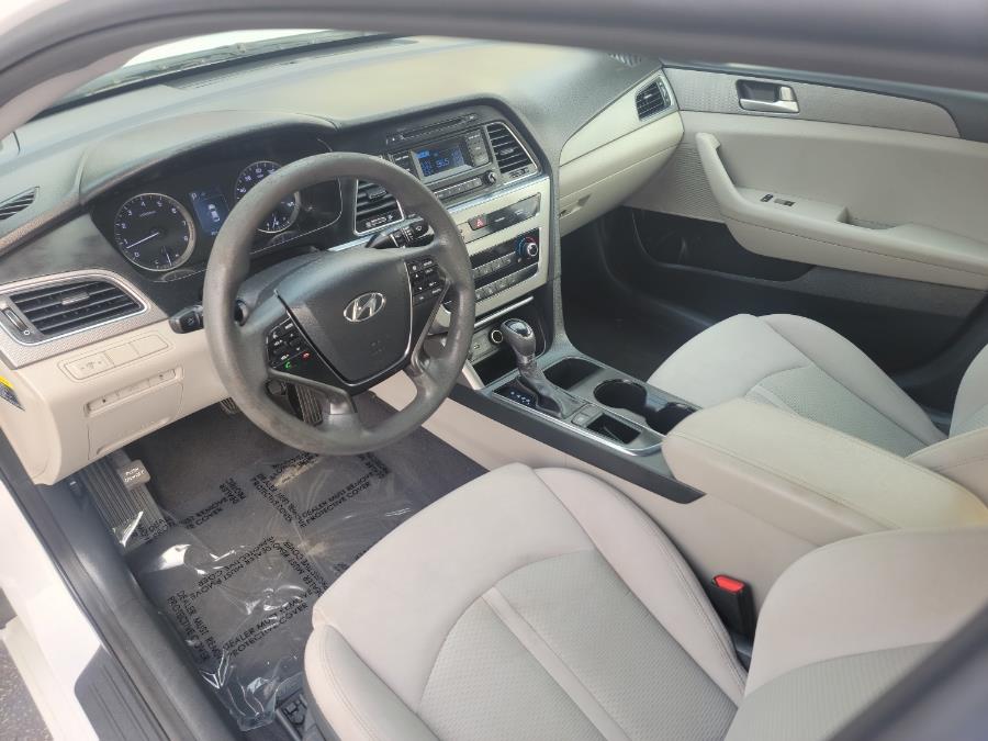 2015 Hyundai Sonata 4dr Sdn 2.4L SE PZEV, available for sale in Philadelphia, Pennsylvania | Eugen's Auto Sales & Repairs. Philadelphia, Pennsylvania 2015 Hyundai Sonata 4dr Sdn 2.4L SE PZEV, available for sale in Philadelphia, Pennsylvania | Eugen's Auto Sales & Repairs. Philadelphia, Pennsylvania