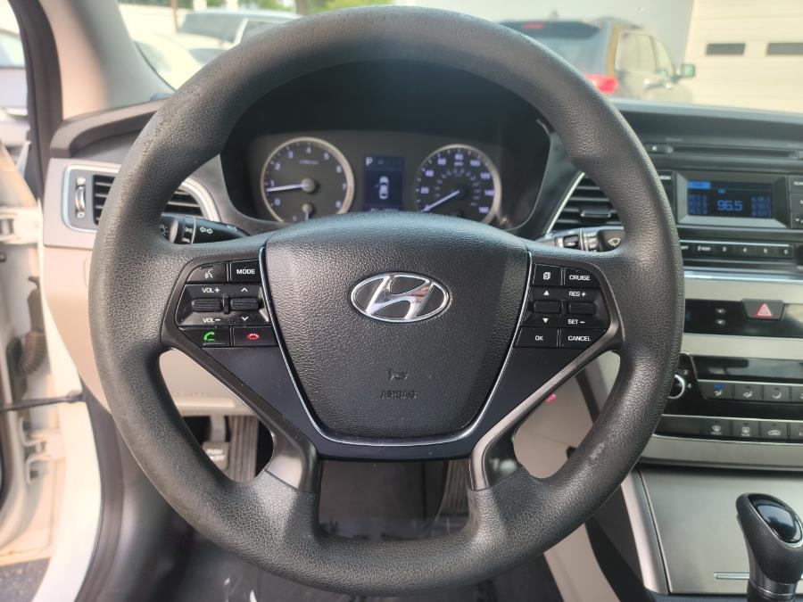2015 Hyundai Sonata 4dr Sdn 2.4L SE PZEV, available for sale in Philadelphia, Pennsylvania | Eugen's Auto Sales & Repairs. Philadelphia, Pennsylvania 2015 Hyundai Sonata 4dr Sdn 2.4L SE PZEV, available for sale in Philadelphia, Pennsylvania | Eugen's Auto Sales & Repairs. Philadelphia, Pennsylvania