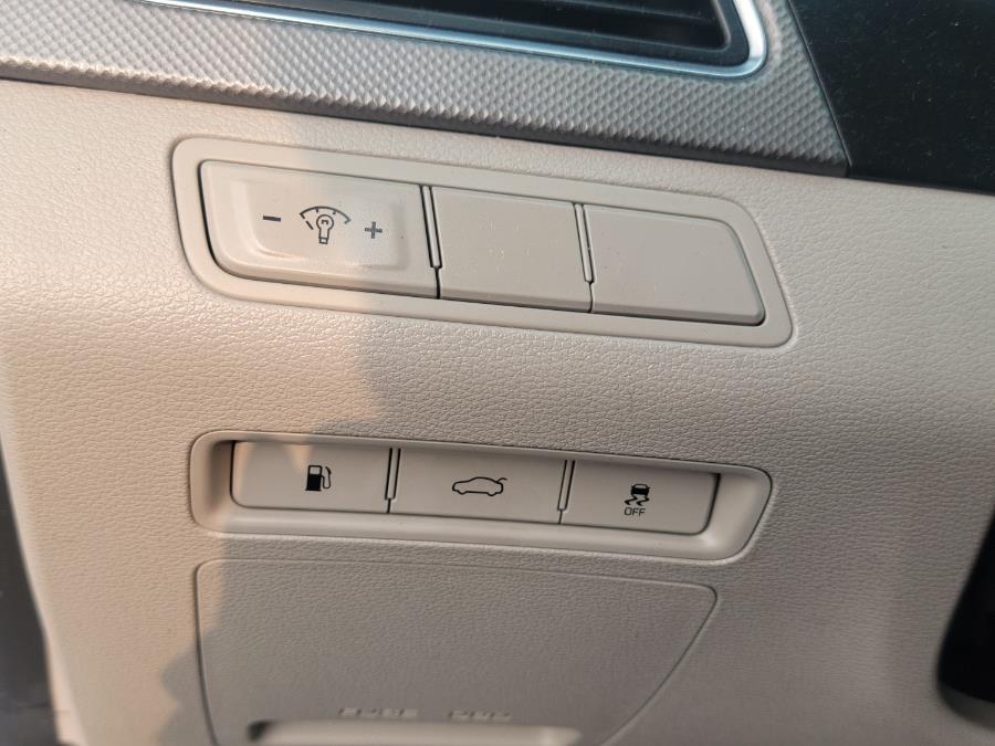 2015 Hyundai Sonata 4dr Sdn 2.4L SE PZEV, available for sale in Philadelphia, Pennsylvania | Eugen's Auto Sales & Repairs. Philadelphia, Pennsylvania 2015 Hyundai Sonata 4dr Sdn 2.4L SE PZEV, available for sale in Philadelphia, Pennsylvania | Eugen's Auto Sales & Repairs. Philadelphia, Pennsylvania