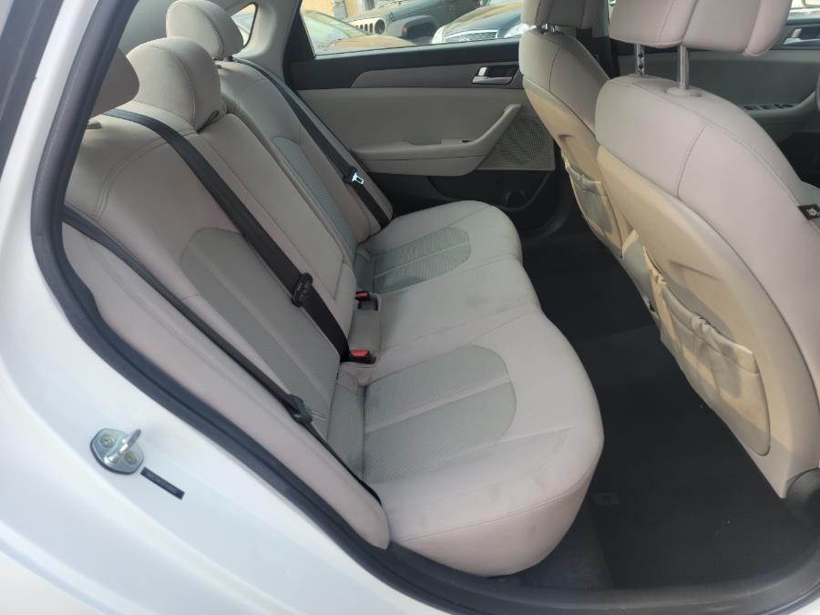 2015 Hyundai Sonata 4dr Sdn 2.4L SE PZEV, available for sale in Philadelphia, Pennsylvania | Eugen's Auto Sales & Repairs. Philadelphia, Pennsylvania 2015 Hyundai Sonata 4dr Sdn 2.4L SE PZEV, available for sale in Philadelphia, Pennsylvania | Eugen's Auto Sales & Repairs. Philadelphia, Pennsylvania