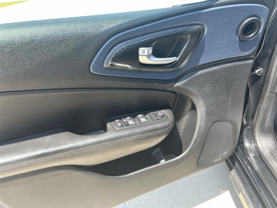 2015 Chrysler 200 S, available for sale in Elida, Ohio | Josh's All Under Ten LLC. Elida, Ohio 2015 Chrysler 200 S, available for sale in Elida, Ohio | Josh's All Under Ten LLC. Elida, Ohio