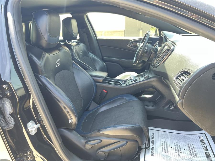 2015 Chrysler 200 S, available for sale in Elida, Ohio | Josh's All Under Ten LLC. Elida, Ohio 2015 Chrysler 200 S, available for sale in Elida, Ohio | Josh's All Under Ten LLC. Elida, Ohio