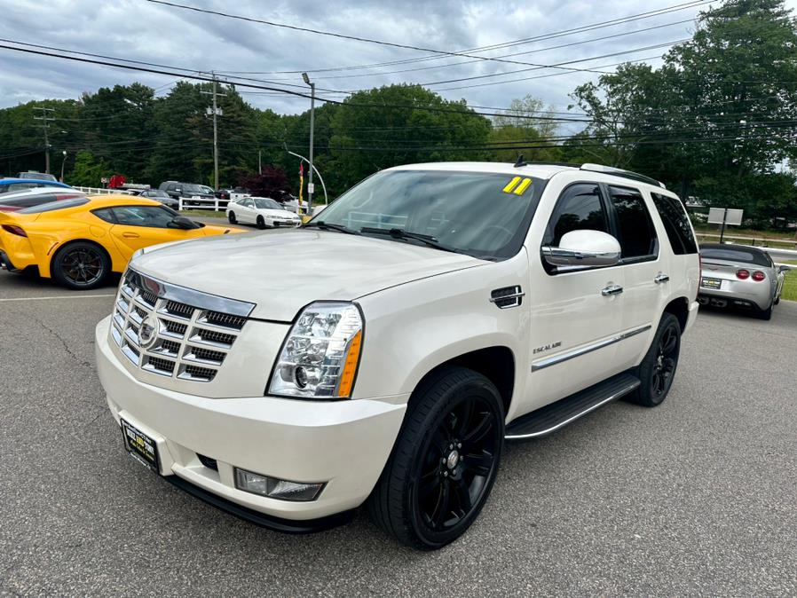 2011 Cadillac Escalade AWD 4dr Base, available for sale in South Windsor, Connecticut | Mike And Tony Auto Sales, Inc. South Windsor, Connecticut