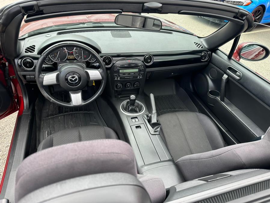 2006 Mazda MX-5 Miata 2dr Conv MX-5, available for sale in South Windsor, Connecticut | Mike And Tony Auto Sales, Inc. South Windsor, Connecticut 2006 Mazda MX-5 Miata 2dr Conv MX-5, available for sale in South Windsor, Connecticut | Mike And Tony Auto Sales, Inc. South Windsor, Connecticut