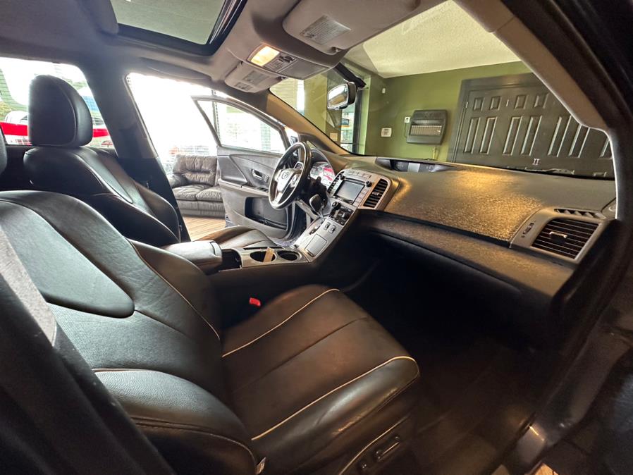 2015 Toyota Venza 4dr Wgn I4 AWD LE (Natl), available for sale in West Hartford, Connecticut | AutoMax. West Hartford, Connecticut 2015 Toyota Venza 4dr Wgn I4 AWD LE (Natl), available for sale in West Hartford, Connecticut | AutoMax. West Hartford, Connecticut