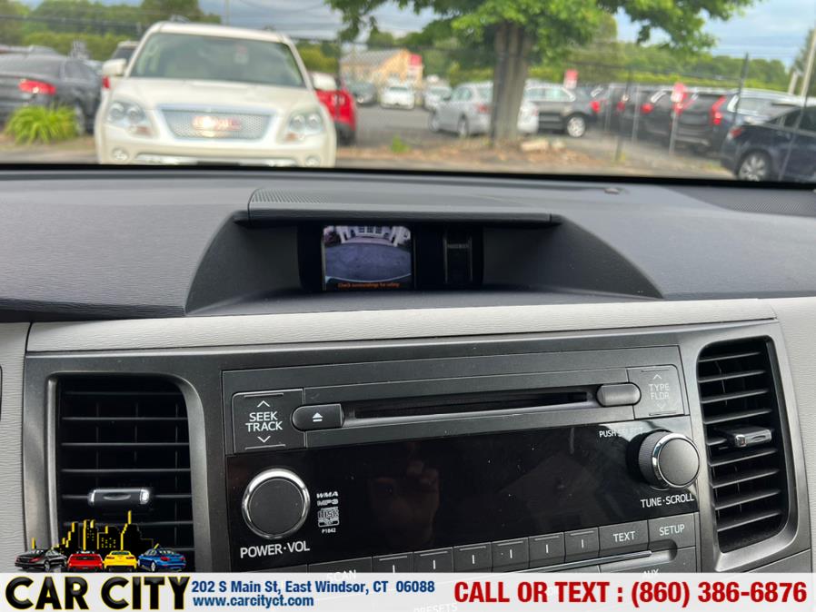 2014 Toyota Sienna 5dr 8-Pass Van V6 LE FWD, available for sale in East Windsor, Connecticut | Car City LLC. East Windsor, Connecticut 2014 Toyota Sienna 5dr 8-Pass Van V6 LE FWD, available for sale in East Windsor, Connecticut | Car City LLC. East Windsor, Connecticut