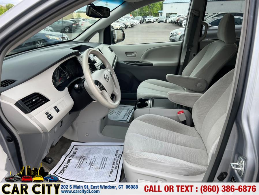 2014 Toyota Sienna 5dr 8-Pass Van V6 LE FWD, available for sale in East Windsor, Connecticut | Car City LLC. East Windsor, Connecticut 2014 Toyota Sienna 5dr 8-Pass Van V6 LE FWD, available for sale in East Windsor, Connecticut | Car City LLC. East Windsor, Connecticut