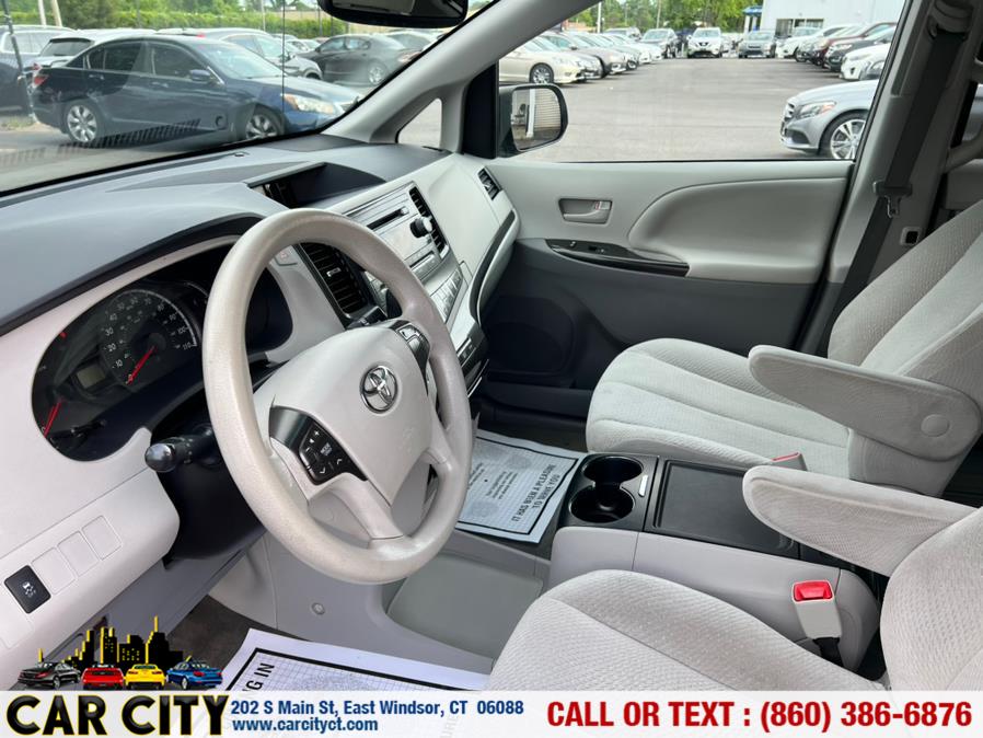 2014 Toyota Sienna 5dr 8-Pass Van V6 LE FWD, available for sale in East Windsor, Connecticut | Car City LLC. East Windsor, Connecticut 2014 Toyota Sienna 5dr 8-Pass Van V6 LE FWD, available for sale in East Windsor, Connecticut | Car City LLC. East Windsor, Connecticut