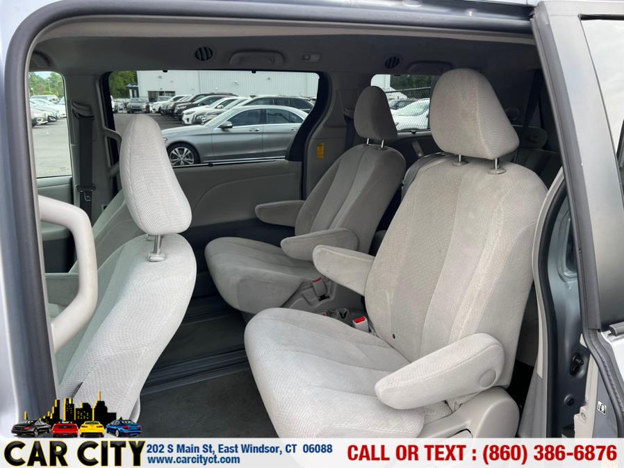 2014 Toyota Sienna 5dr 8-Pass Van V6 LE FWD, available for sale in East Windsor, Connecticut | Car City LLC. East Windsor, Connecticut 2014 Toyota Sienna 5dr 8-Pass Van V6 LE FWD, available for sale in East Windsor, Connecticut | Car City LLC. East Windsor, Connecticut